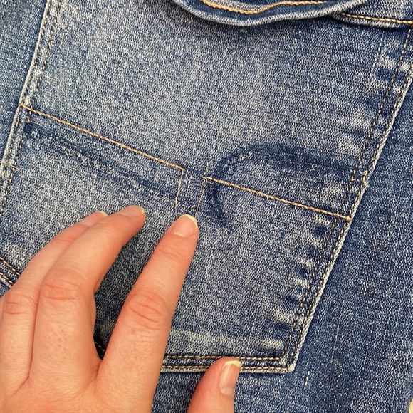 AMERICAN EAGLE OUTFITTERS || Hi-Rise Super Stretch Jegging - Picture 5 of 8